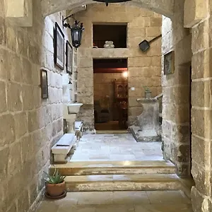 Charming 17th Cent House Of Character In The Famous 3 Cities, Right Next To Valletta Cospicua