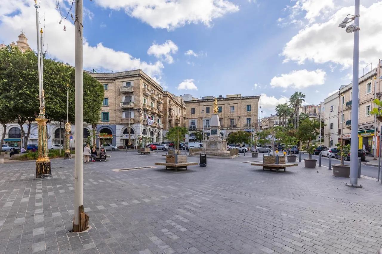 Bormla - Comfortable Two Bedroom Apartment Cospicua